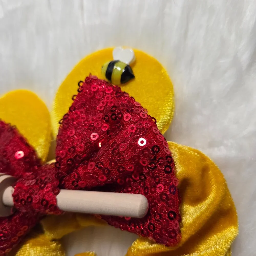 Disney Winnie the Pooh Scrunchie